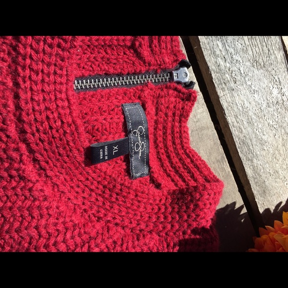 Jessica Simpson Sweater - Picture 2 of 7